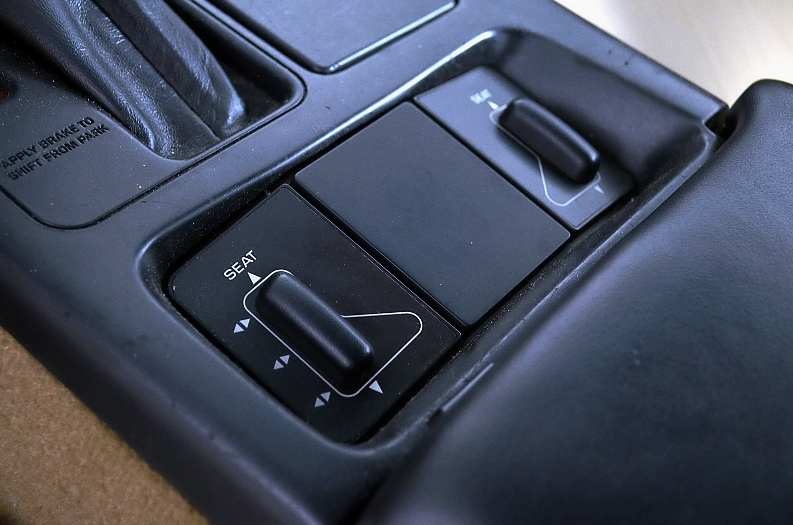 Used 1996 Chevrolet Corvette Coupe RWD image 16