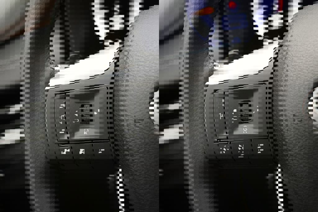 Used 2023 INFINITI QX60 Luxe w/ Performance Audio Package image 20