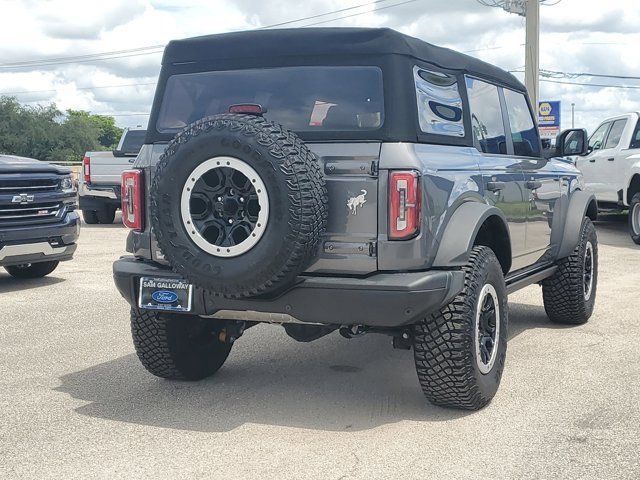 Certified 2023 Ford Bronco Badlands w/ Sasquatch Package image 6