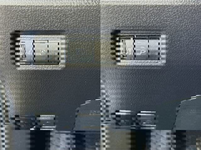 Certified 2025 Toyota RAV4 LE image 10