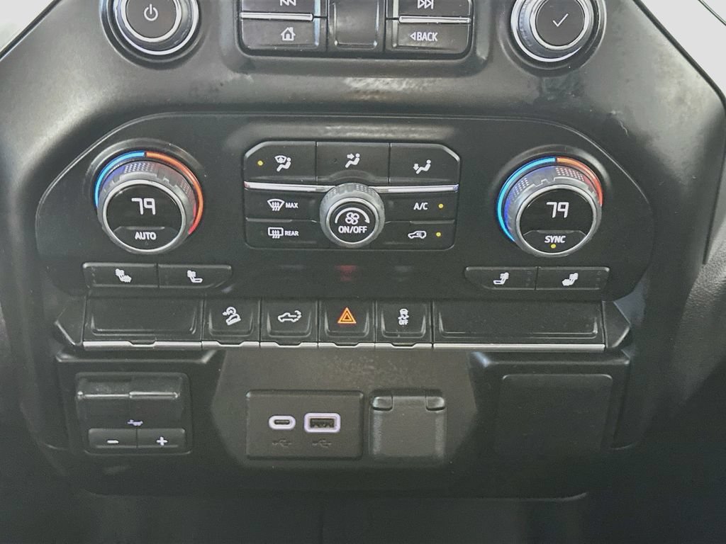 Used 2023 Chevrolet Silverado 3500 LT w/ Convenience Package AWD/4WD image 18