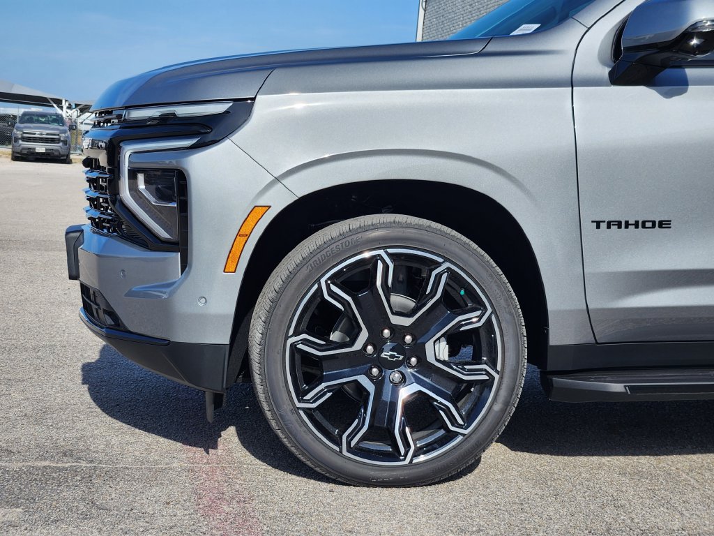 New 2026 Chevrolet Tahoe RST w/ RST Capability Package AWD/4WD image 5