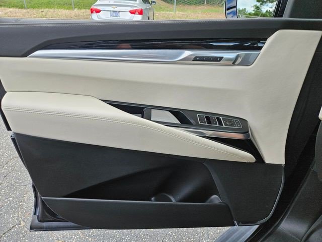 Certified 2025 Cadillac Escalade ESV Sport AWD/4WD image 30