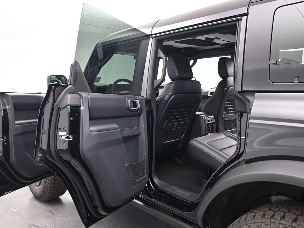 New 2026 Ford Bronco Badlands AWD/4WD image 19