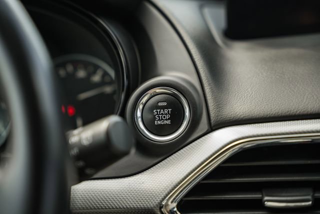 Used 2023 MAZDA CX-9 Signature image 28