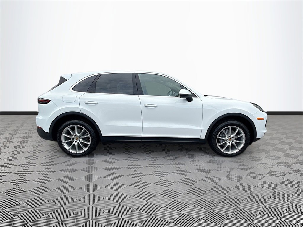 Used 2020 Porsche Cayenne Base w/ Premium Package image 5