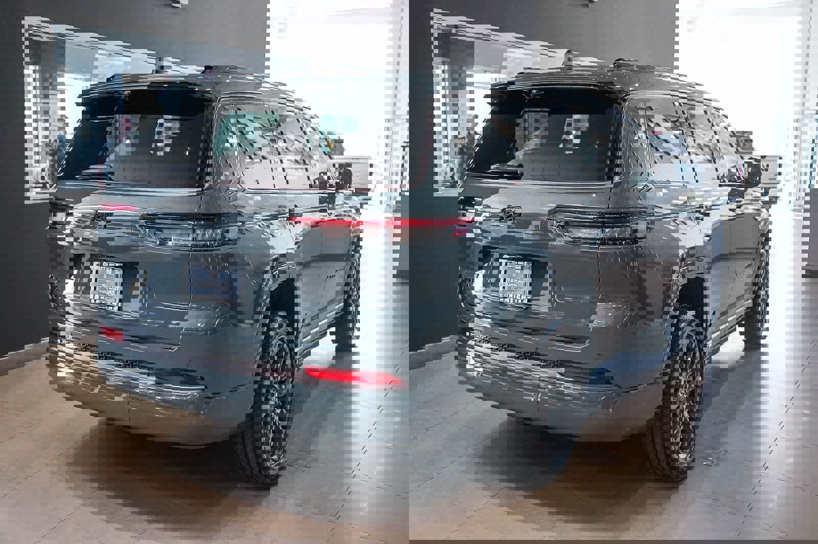 New 2026 Jeep Grand Cherokee L Limited image 4