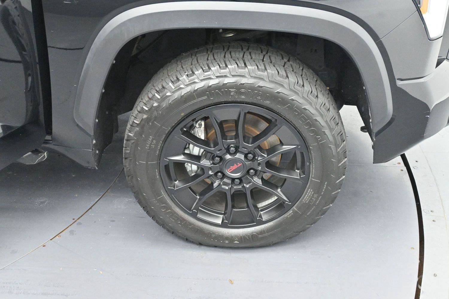 Used 2023 Toyota Tundra SR5 AWD/4WD image 32