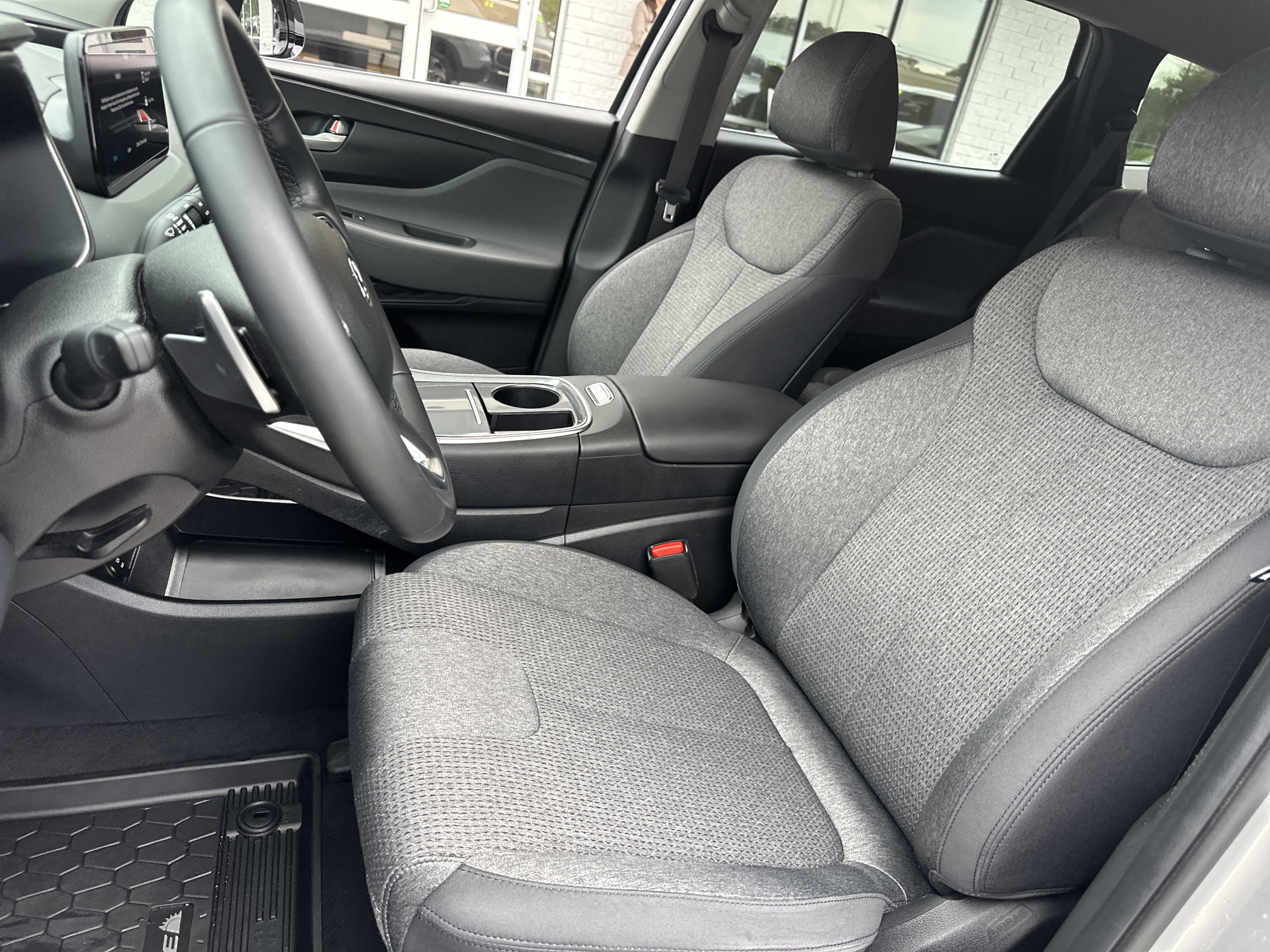 Used 2023 Hyundai Santa Fe SEL w/ Cargo Package AWD/4WD image 10