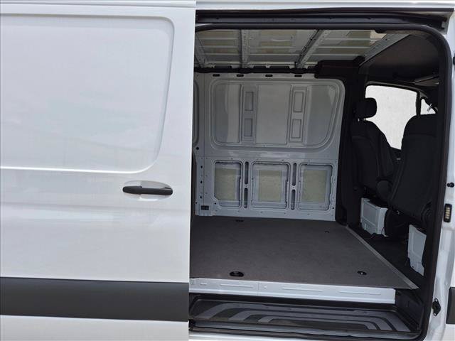 Used 2025 Mercedes-Benz Sprinter 2500 image 20