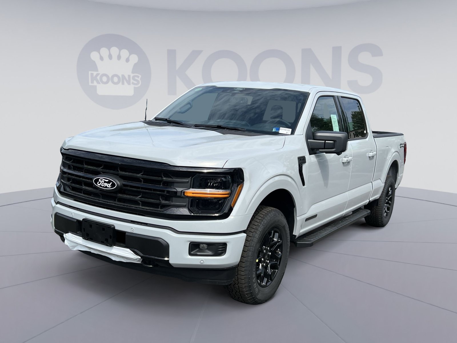 New 2026 Ford F150 XLT w/ Equipment Group 302A MID