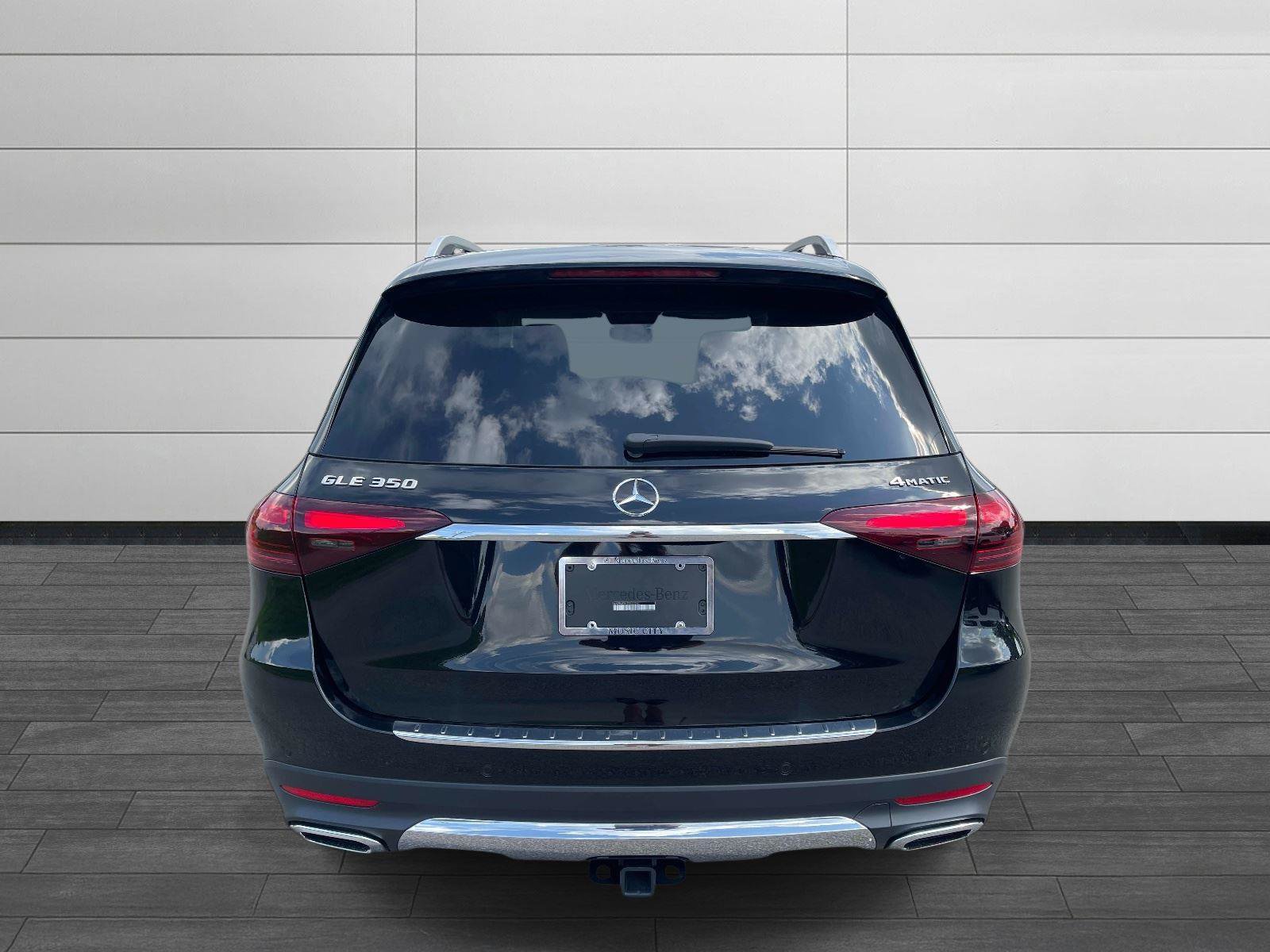 Used 2026 Mercedes-Benz GLE 350 4MATIC image 4