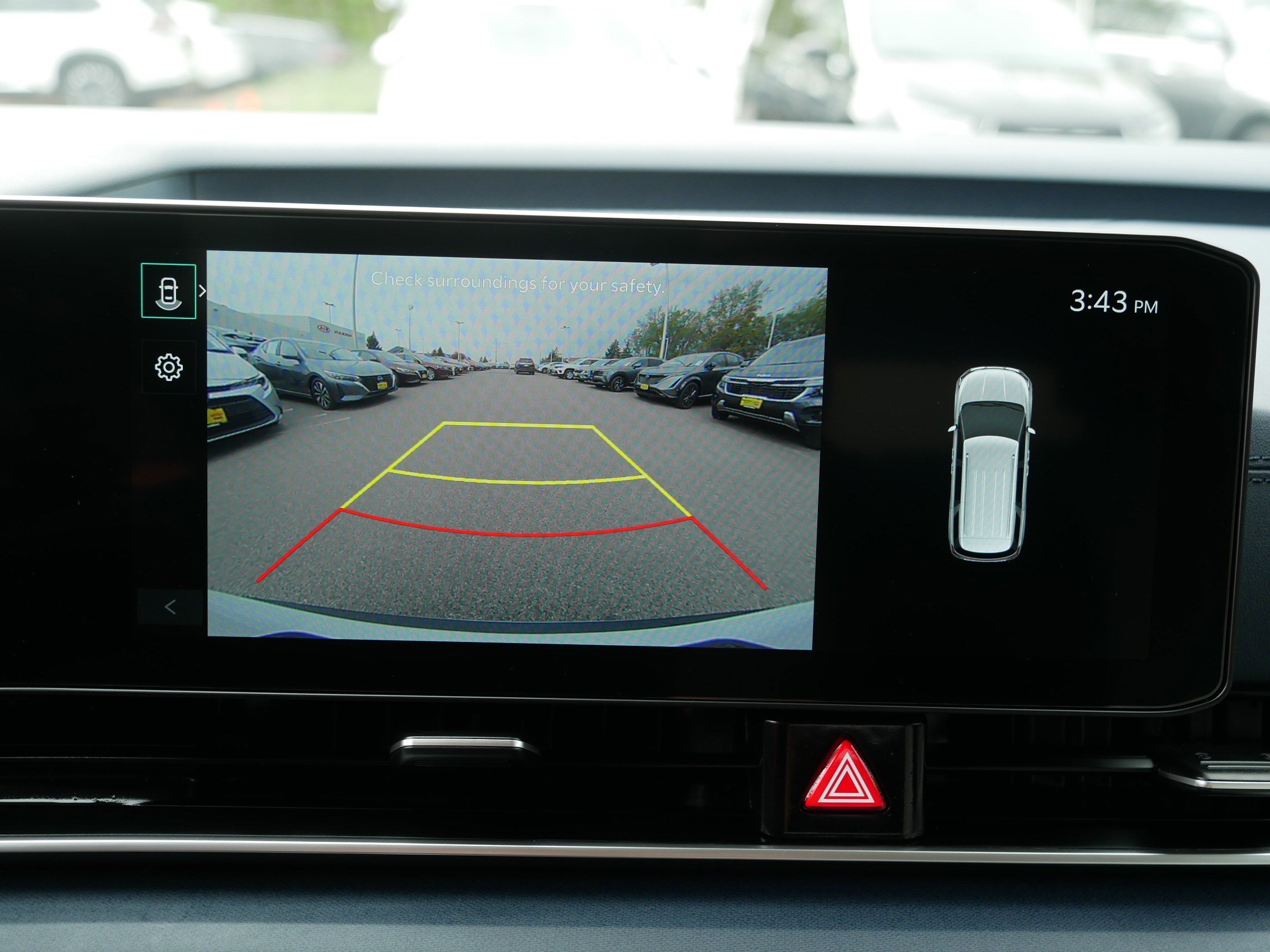 Used 2025 Kia Carnival EX FWD image 27
