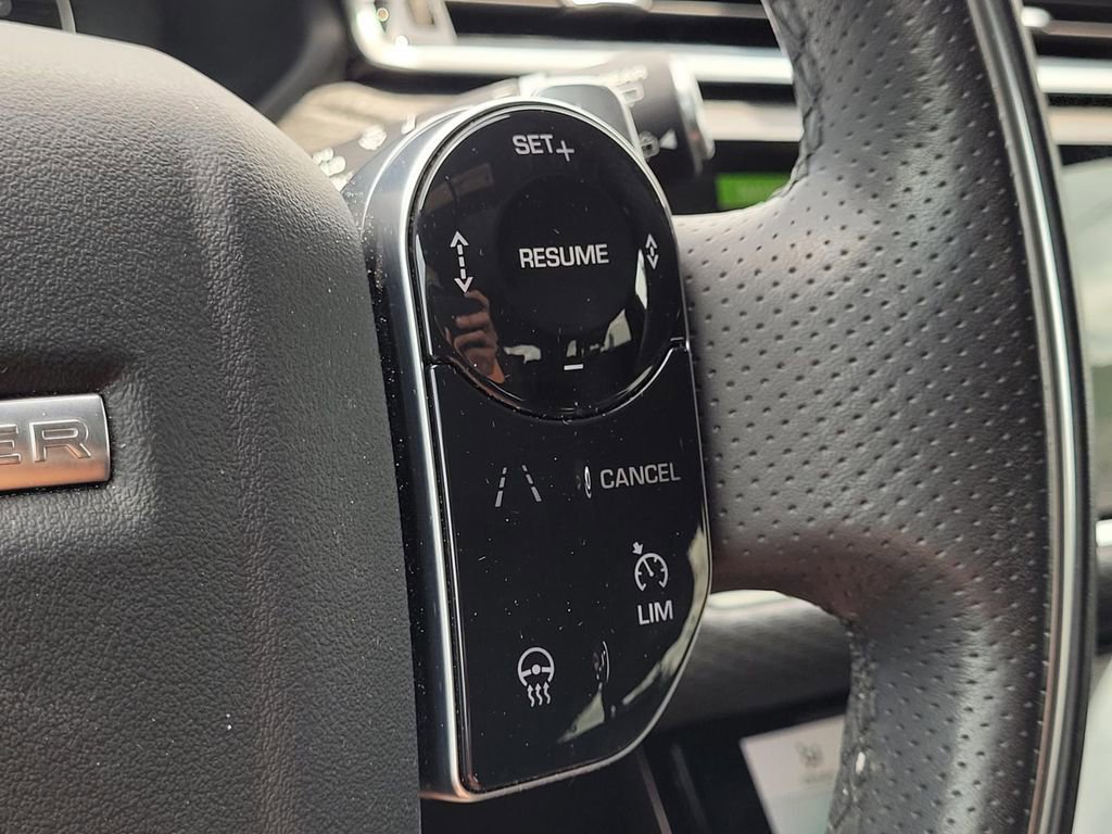 Used 2020 Land Rover Range Rover Velar R-Dynamic S image 23