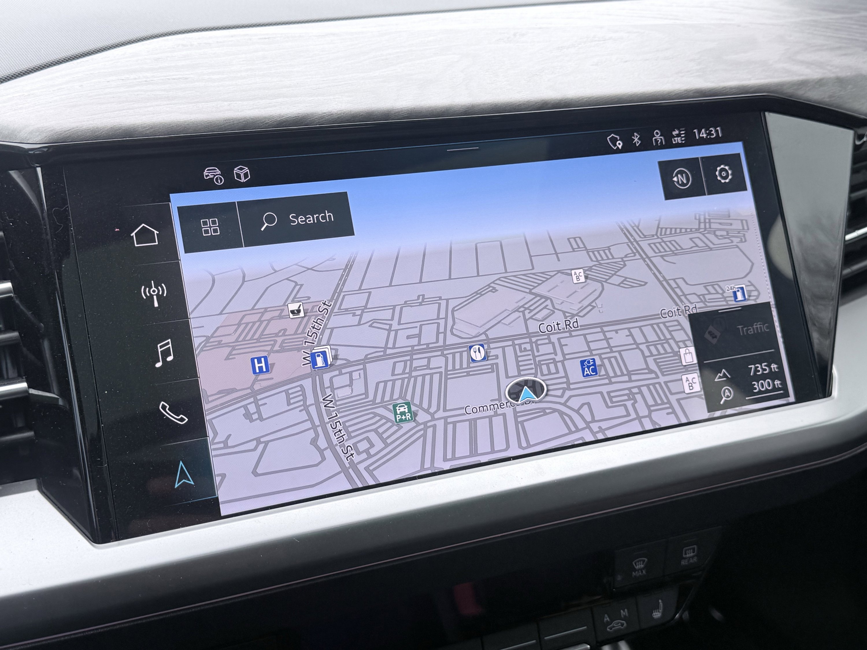 Used 2023 Audi Q4 e-tron Premium Plus w/ Premium Plus image 85