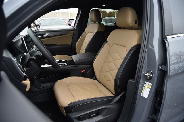 New 2026 Volkswagen Atlas Cross Sport SE image 19