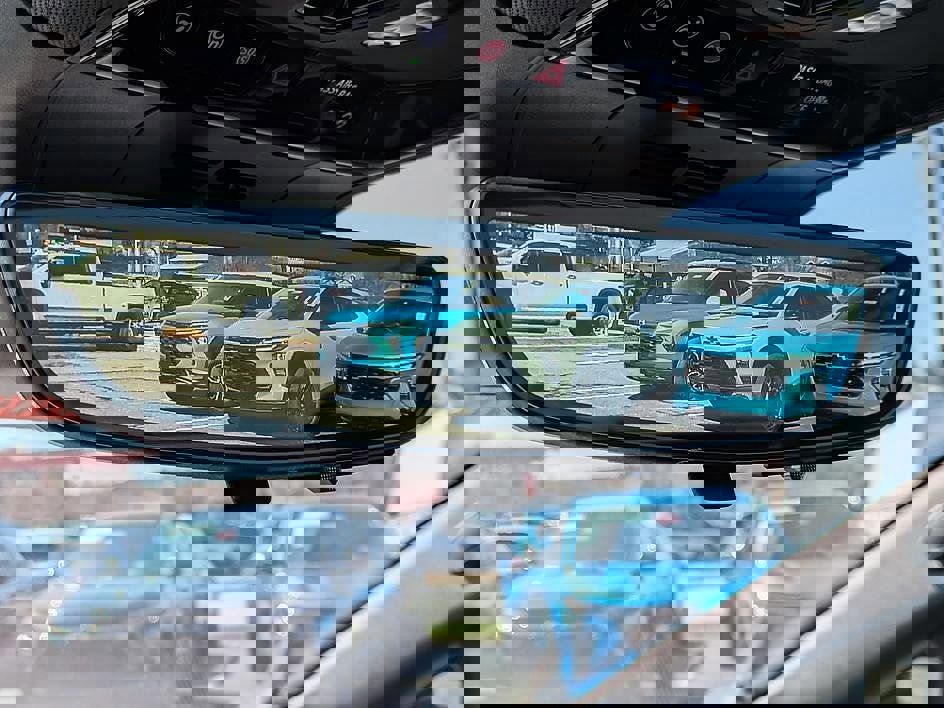 New 2026 Cadillac Optiq Sport 1 image 25