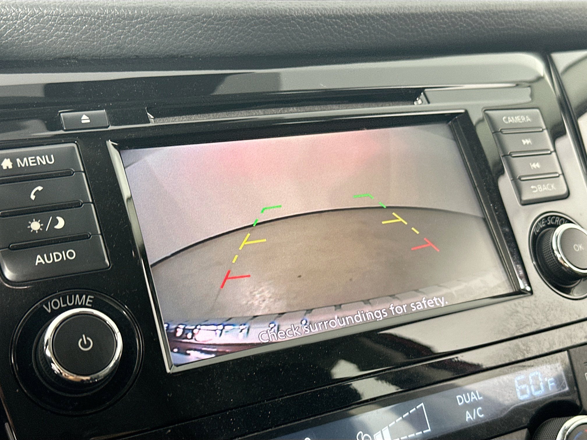 Used 2022 Nissan Rogue Sport SV FWD image 13