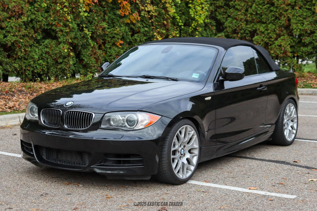 Used 2010 BMW 135i Convertible image 19