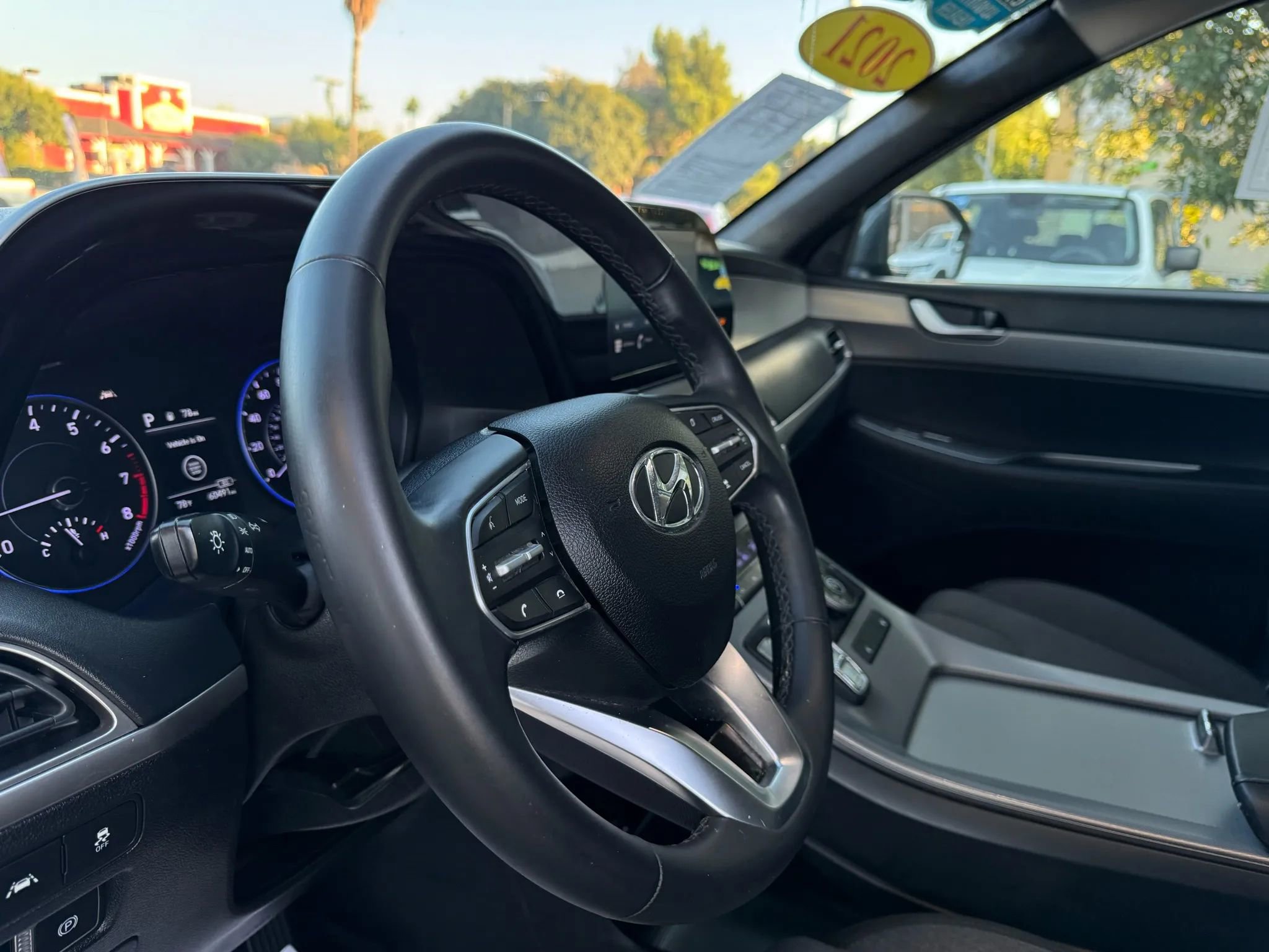 Used 2021 Hyundai Palisade SEL w/ Cargo Package image 9