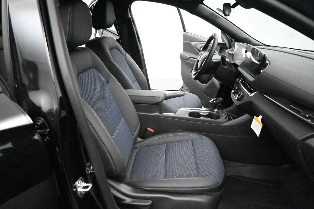 New 2026 Buick Envista Sport Touring FWD image 21