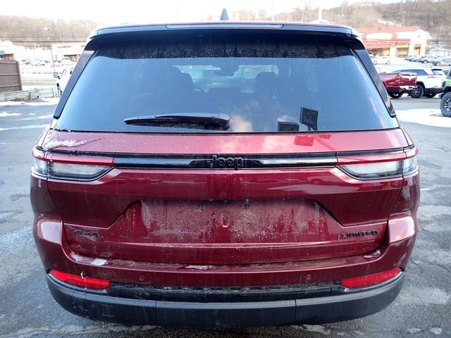 New 2025 Jeep Grand Cherokee Limited w/ Black Appearance Package image 4