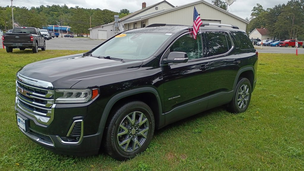 Used 2023 GMC Acadia SLT w/ Preferred Package AWD/4WD image 3