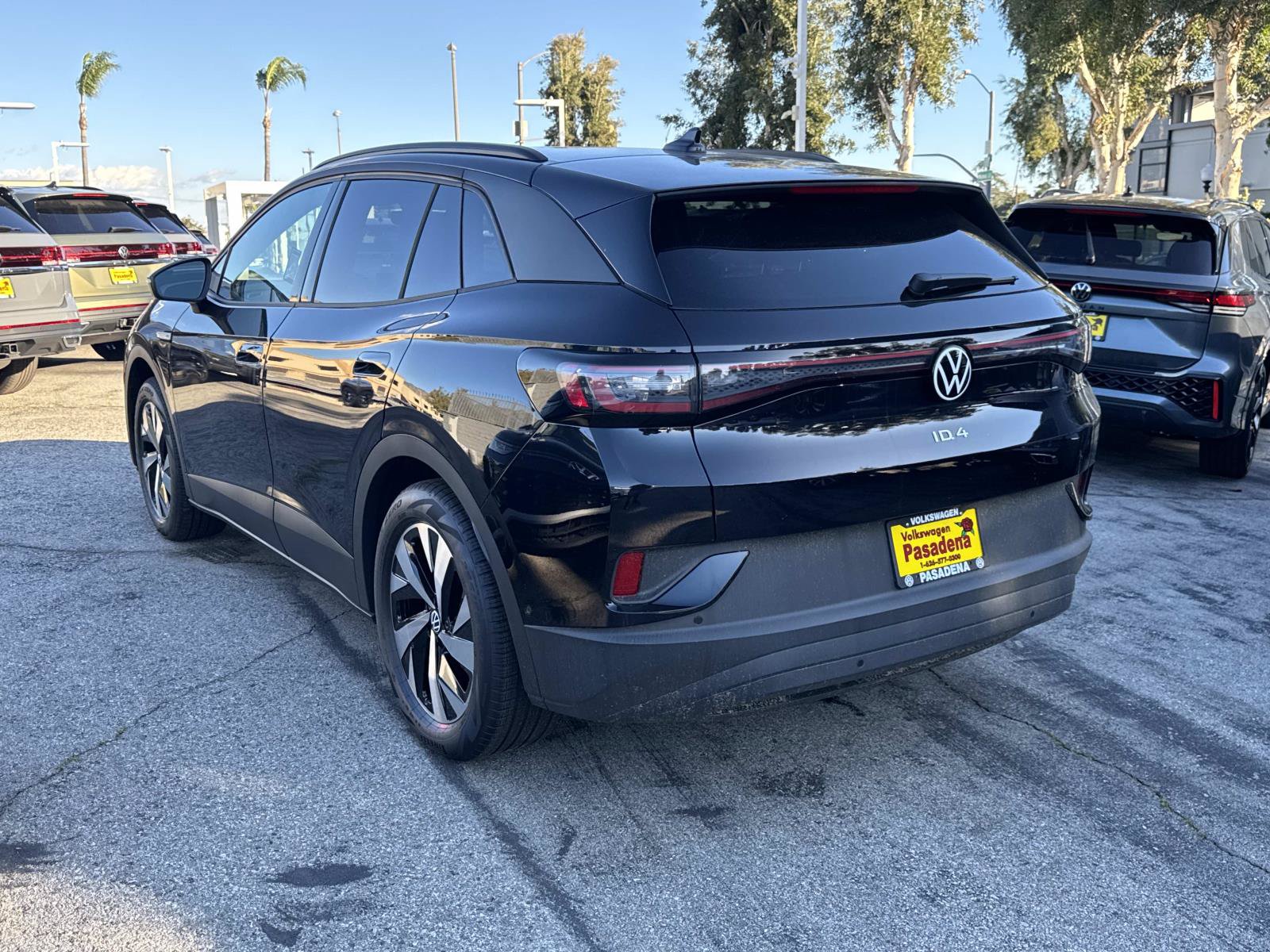 New 2026 Volkswagen ID.4 Pro RWD image 3