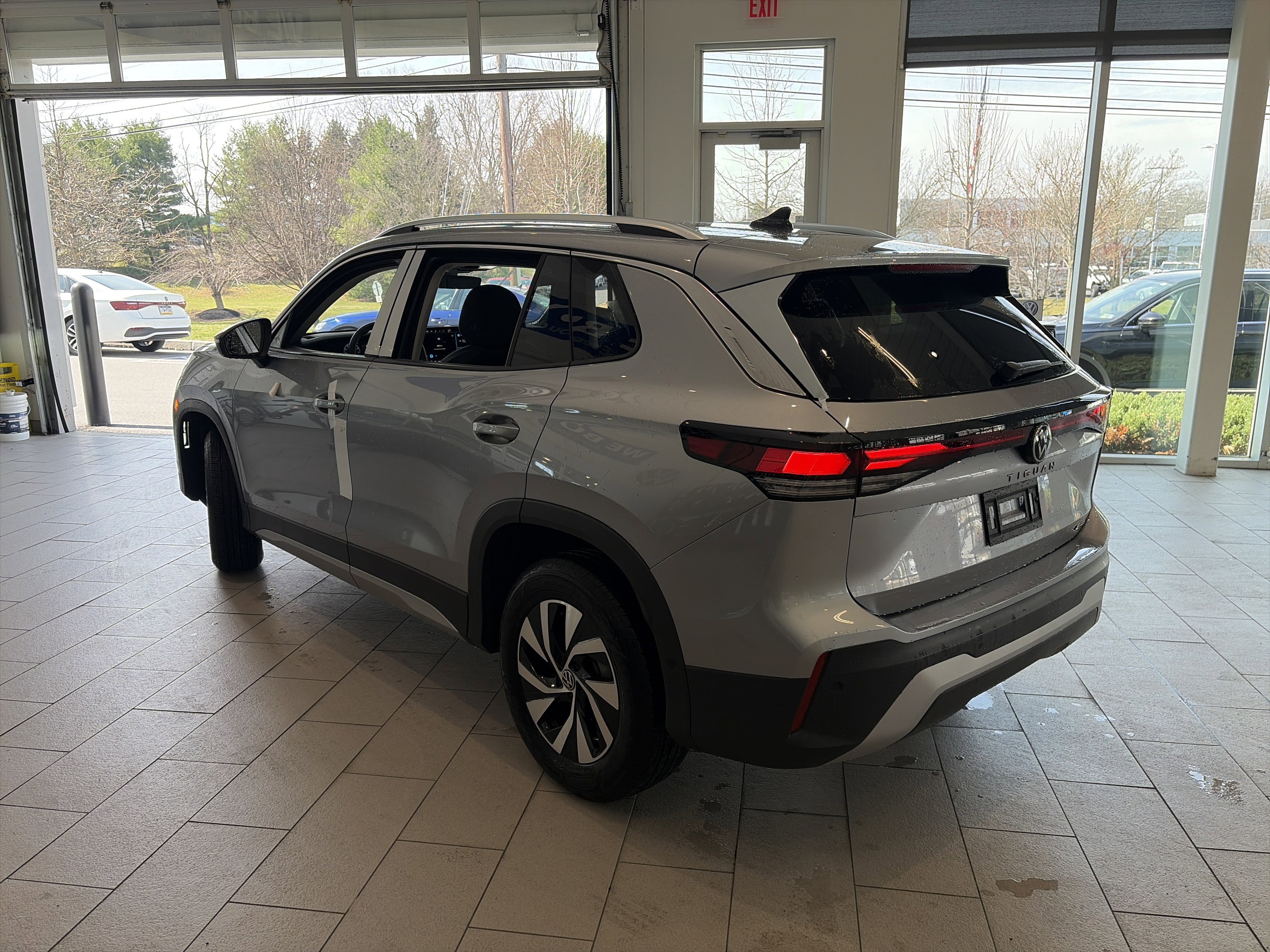 New 2026 Volkswagen Tiguan S AWD/4WD image 6