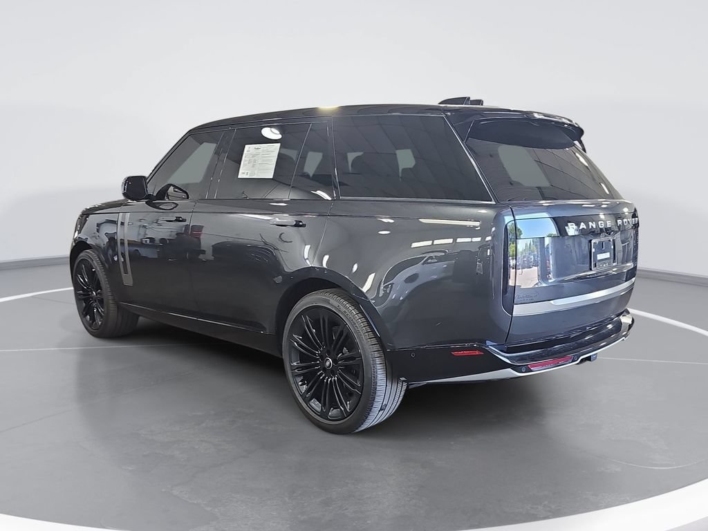 Used 2025 Land Rover Range Rover Long Wheelbase SE AWD/4WD image 6