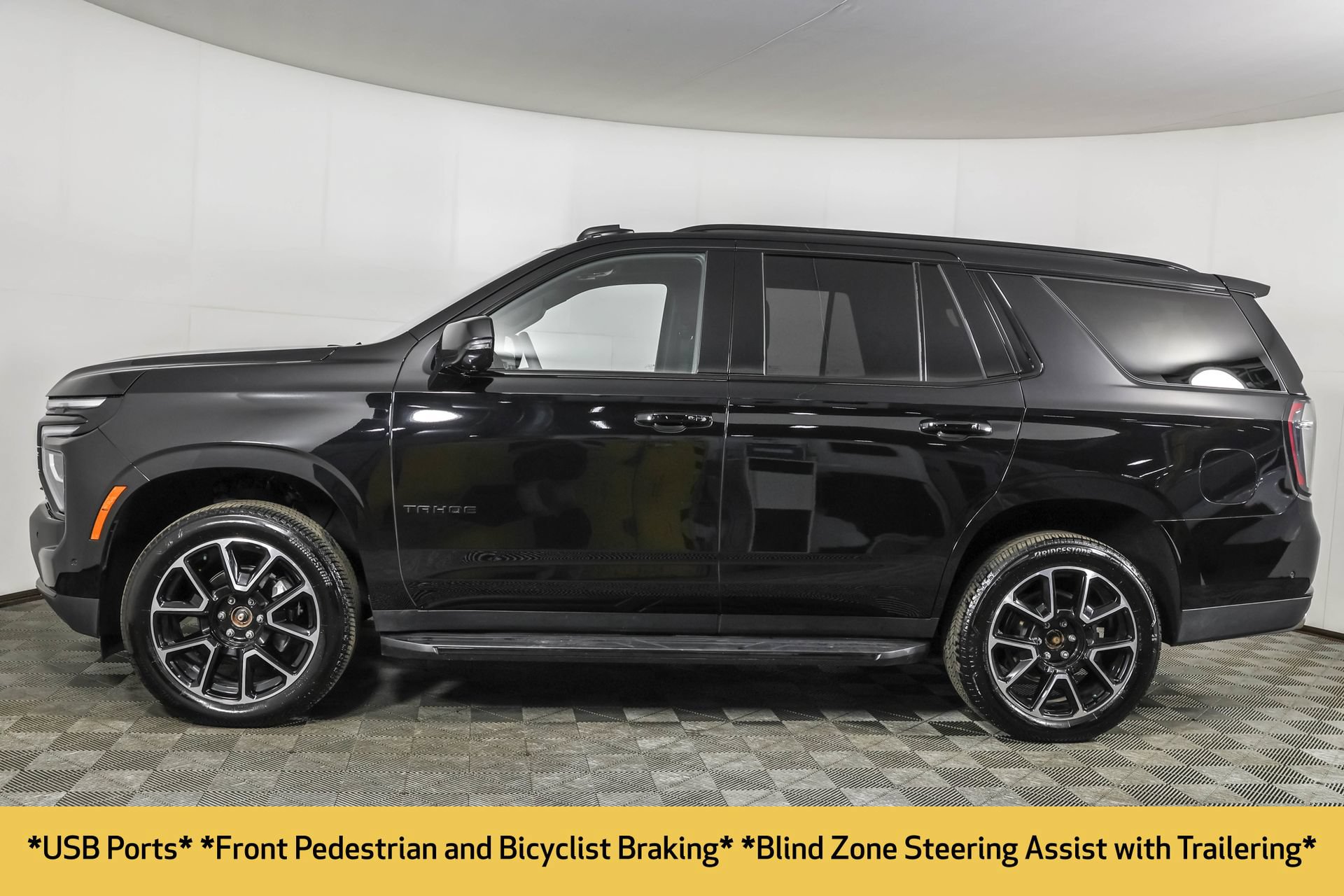 Used 2025 Chevrolet Tahoe RST w/ Comfort Package AWD/4WD image 22