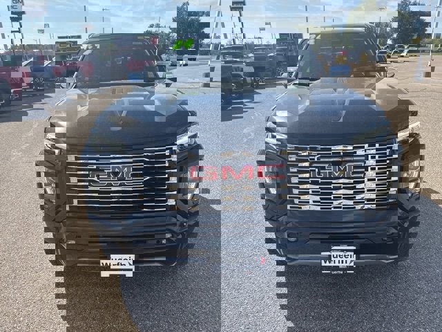 Certified 2024 GMC Canyon Denali image 8