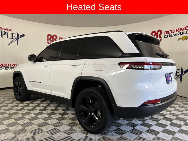 Used 2023 Jeep Grand Cherokee Limited w/ Black Appearance Package RWD image 7