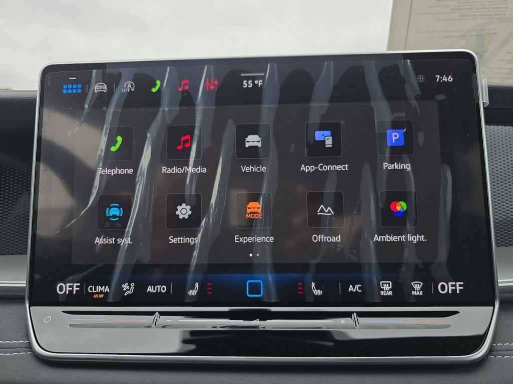 New 2026 Volkswagen Tiguan SE R-Line AWD/4WD image 18