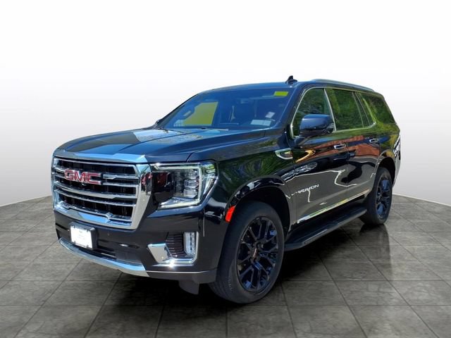 Used 2023 GMC Yukon SLT w/ SLT Premium Package AWD/4WD image 3