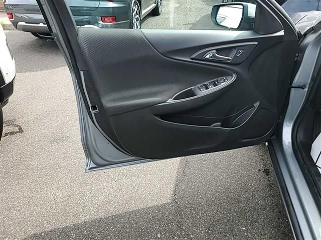 Used 2024 Chevrolet Malibu LT FWD image 4