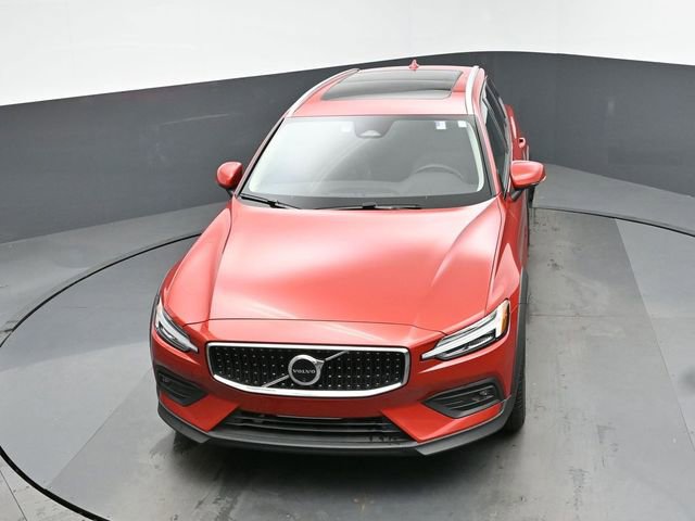 Used 2025 Volvo V60 B5 Cross Country Plus AWD/4WD image 43