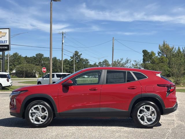 New 2026 Chevrolet Trax LS w/ LS Convenience Package FWD image 12