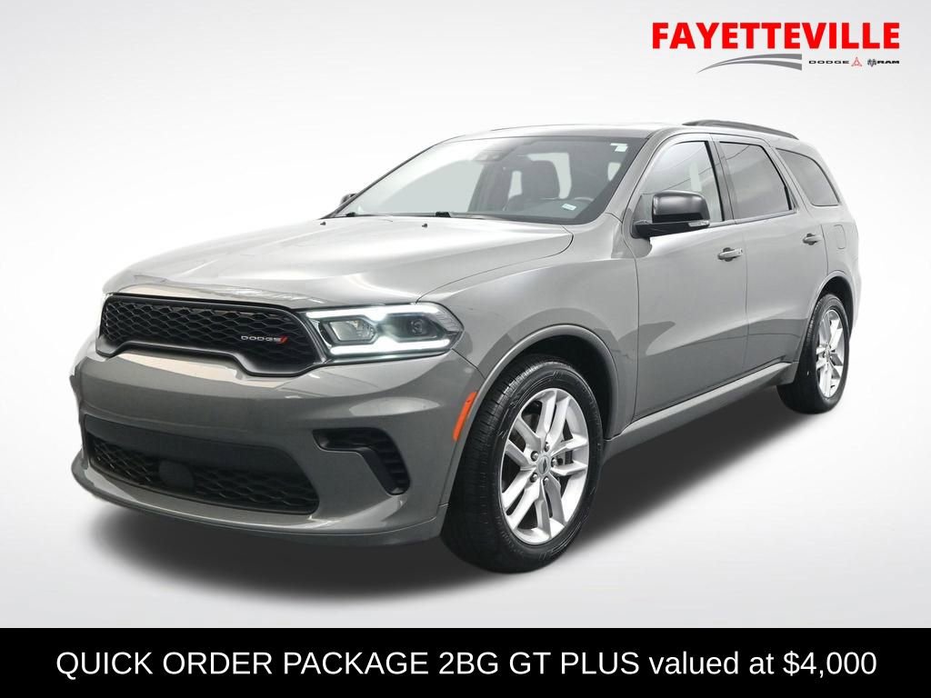 Used 2024 Dodge Durango GT image 1