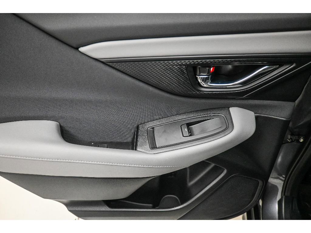 Used 2025 Subaru Outback Premium image 11