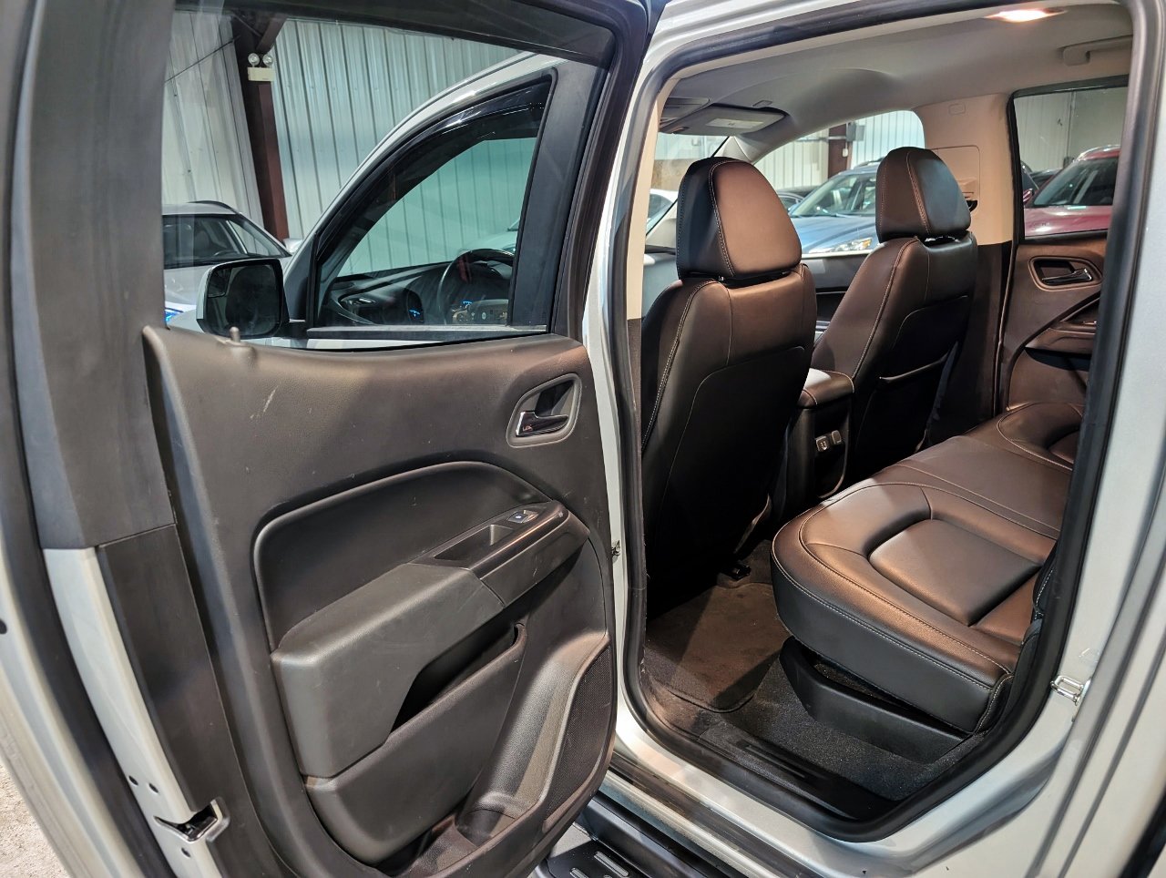 Used 2019 Chevrolet Colorado LT w/ Colorado RST Special Edition RWD image 18