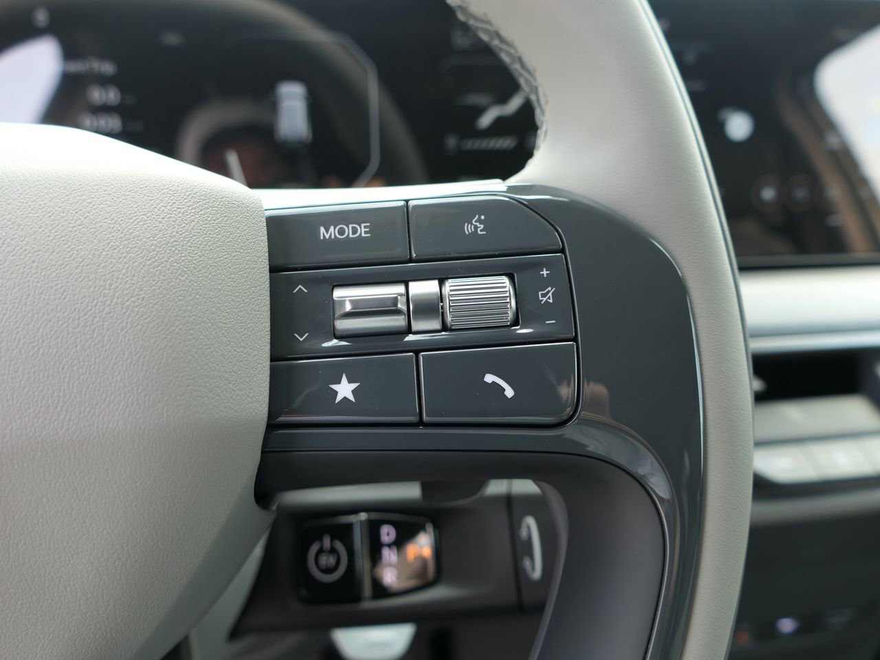 New 2026 Kia EV9 Wind image 15