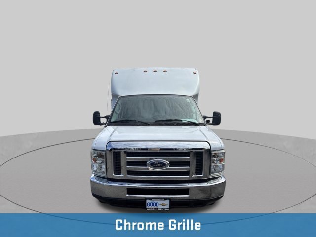 Used 2016 Ford E-350 and Econoline 350 Super Duty RWD image 12