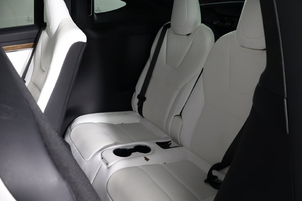 Used 2023 Tesla Model X AWD/4WD image 16