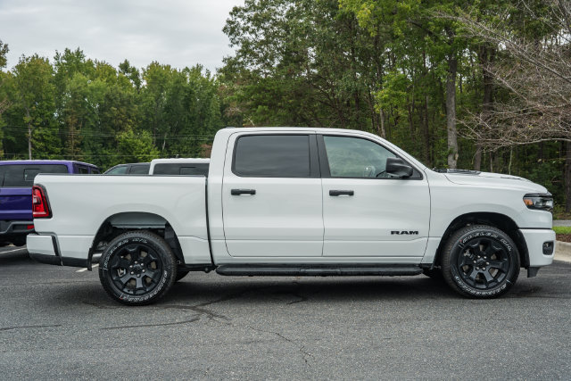 New 2026 RAM 1500 Express AWD/4WD image 4