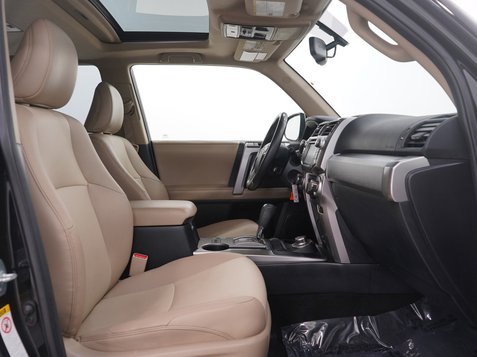 Used 2014 Toyota 4Runner SR5 Premium image 12