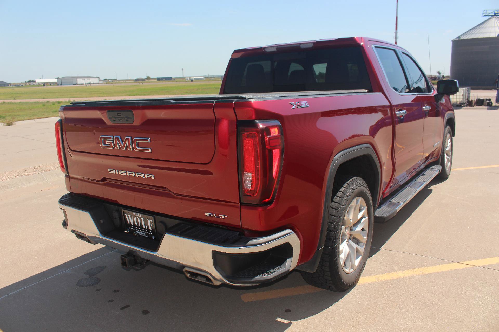 Used 2021 GMC Sierra 1500 SLT w/ SLT Premium Package image 6