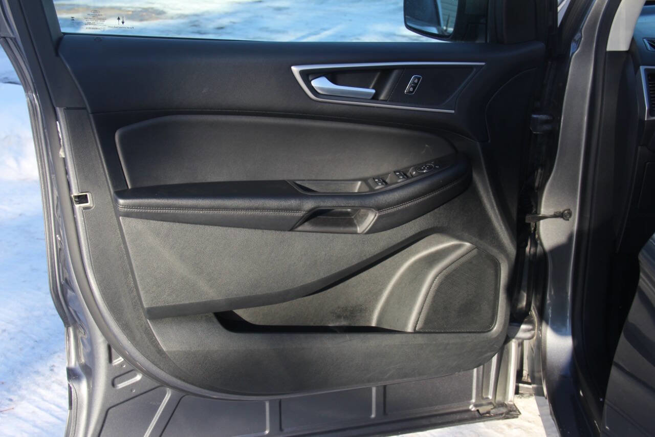Used 2023 Ford Edge SEL image 23