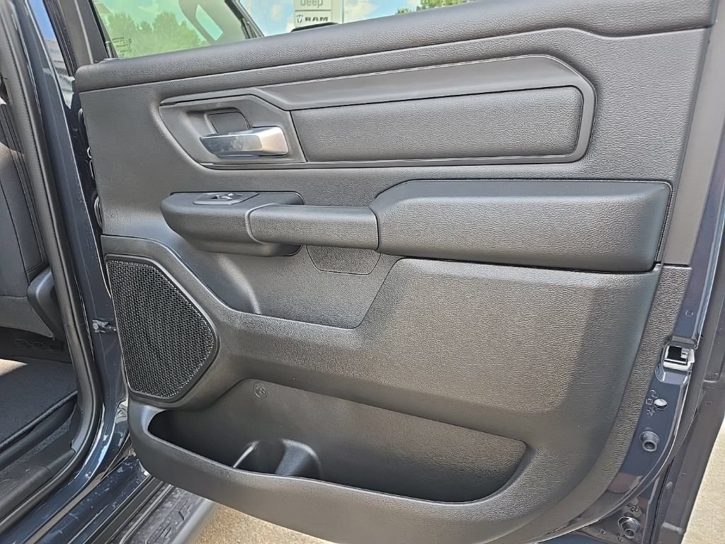 New 2027 RAM 1500 Express AWD/4WD image 83