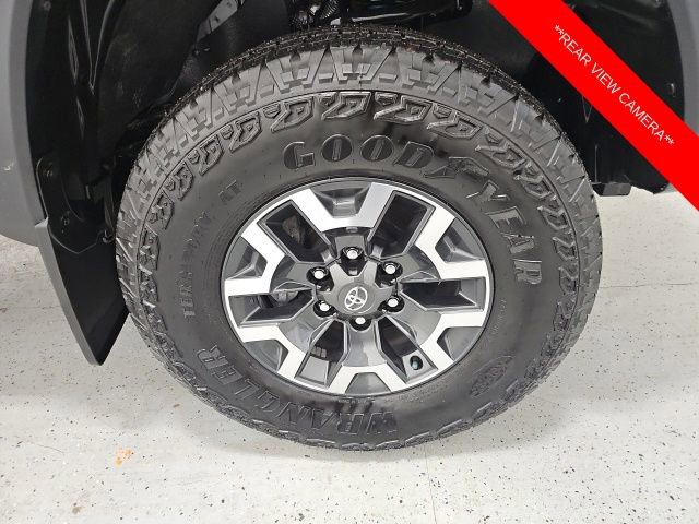 Certified 2023 Toyota Tacoma TRD Off-Road image 9